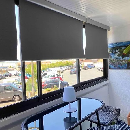 Bord De Avec Parking Gratuit *