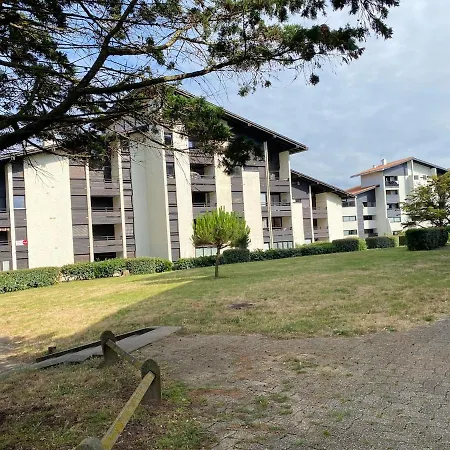 Bord De Avec Parking Gratuit Apartment