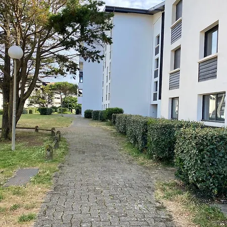Bord De Avec Parking Gratuit Apartment *