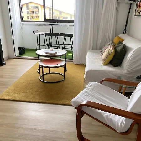 Bord De Avec Parking Gratuit Apartment